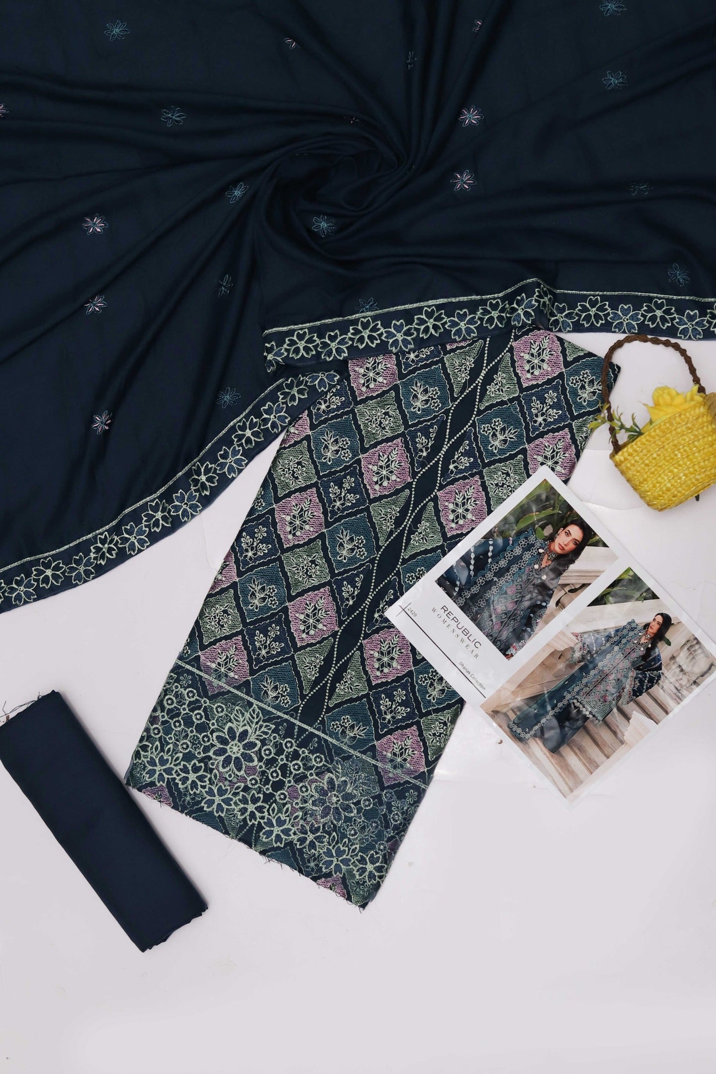 Repulic Womens Wear Dhanak 3pc