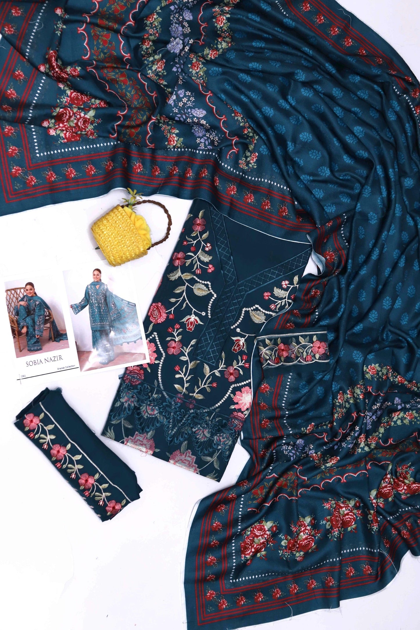 Sobia Nazir Dhanak 3pc